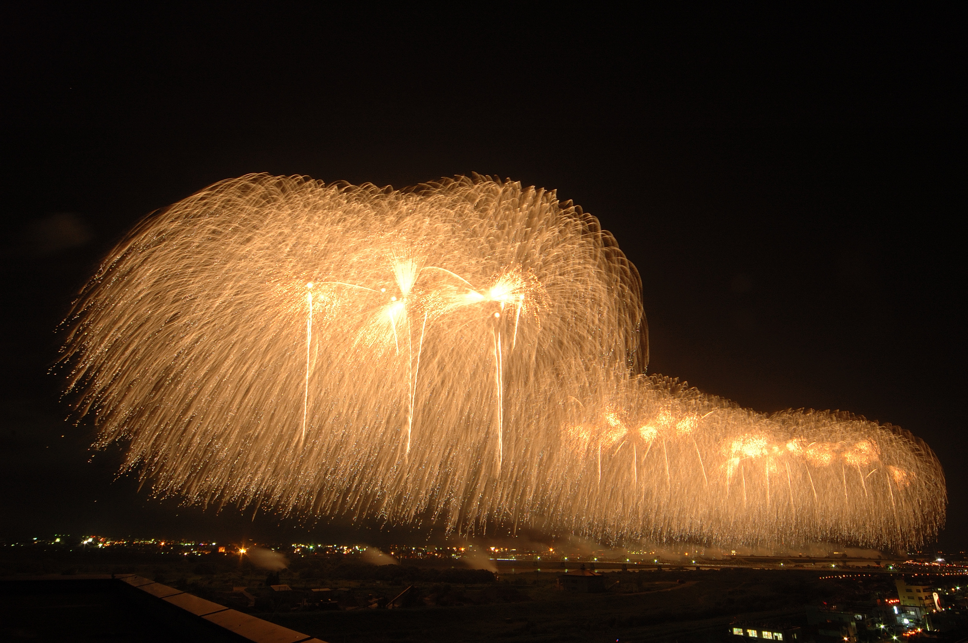 長岡花火16年のチケットをコンビニで買うには 長岡花火大会 16 ほっと情報